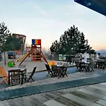 Hotel Celjska Koca 3*
