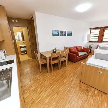Celjska Koca 3*